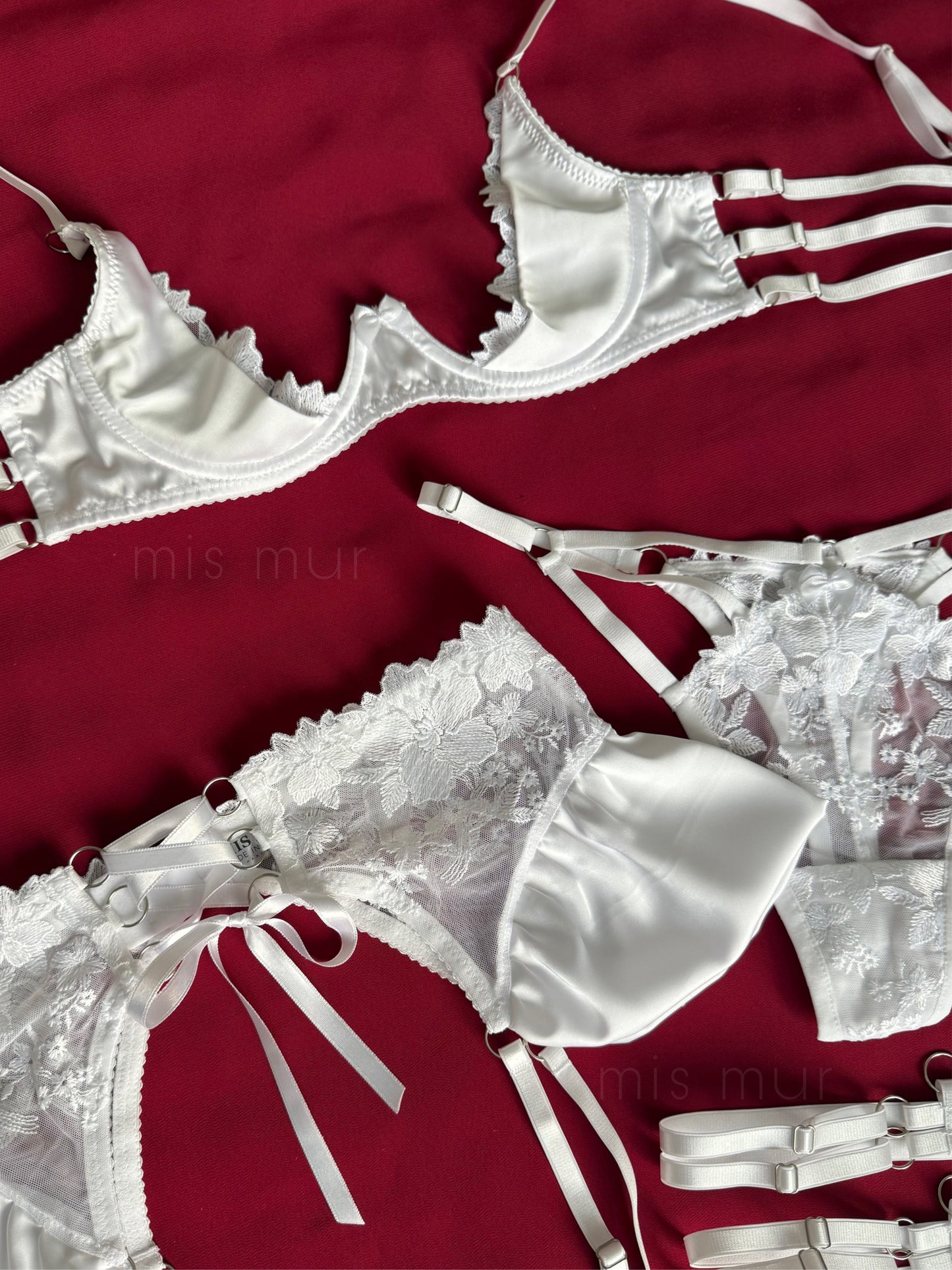 SET "HANA"